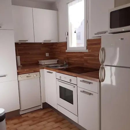 Appartement T2 Cabine, Parking Prive, Lave-linge, A 100m Plage, Pour Famille - Fr-1-702-15